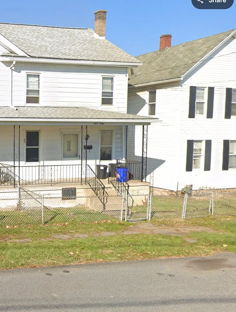 Building Photo - 440 S 9th Ave