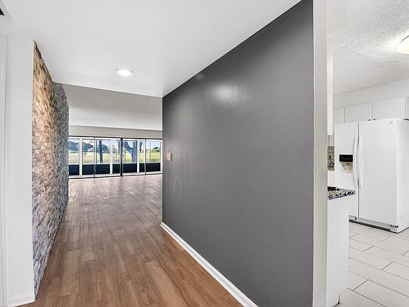 5th image of 11281 Aspen Glen Drive #104