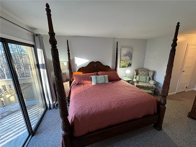 115 Harbor Lights Dr — Photo 17