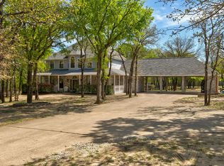 210 Younger Ranch Rd, Azle, TX 76020