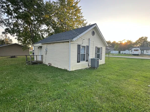 1708 N Manring Ave, Muncie, IN 47303