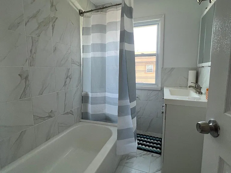 2826 Tiemann Ave — Photo 11