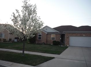 1032 Williamson Cir, Pontiac, MI 48340