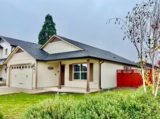 1627 S Columbus Ave, Medford, OR 97501