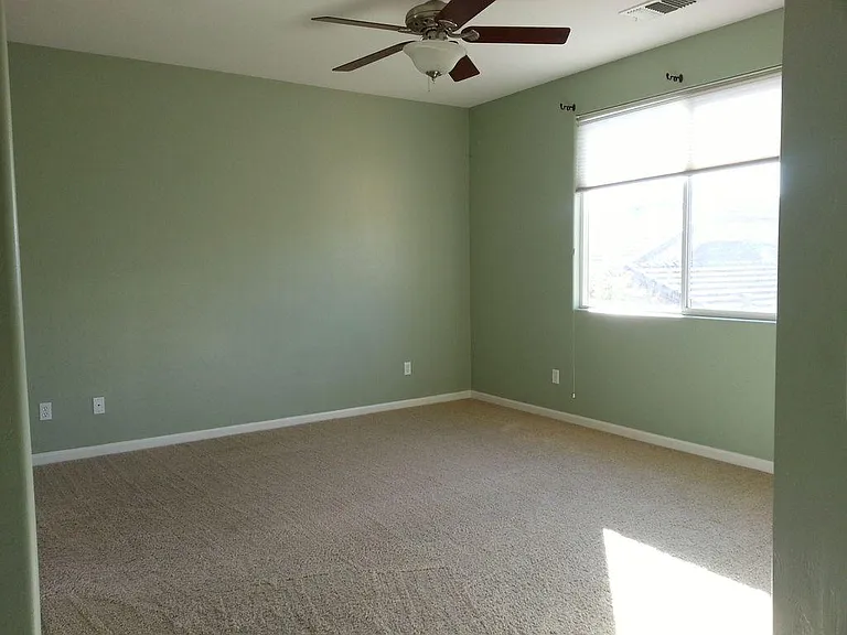 874 Joliet Ln — Photo 11