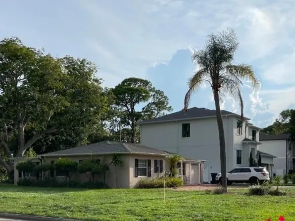 4214 W KENSINGTON AVENUE, TAMPA, FL 33629