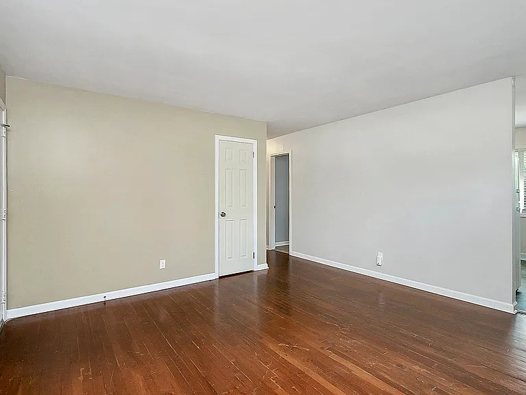 2244 English Dr — Photo 6