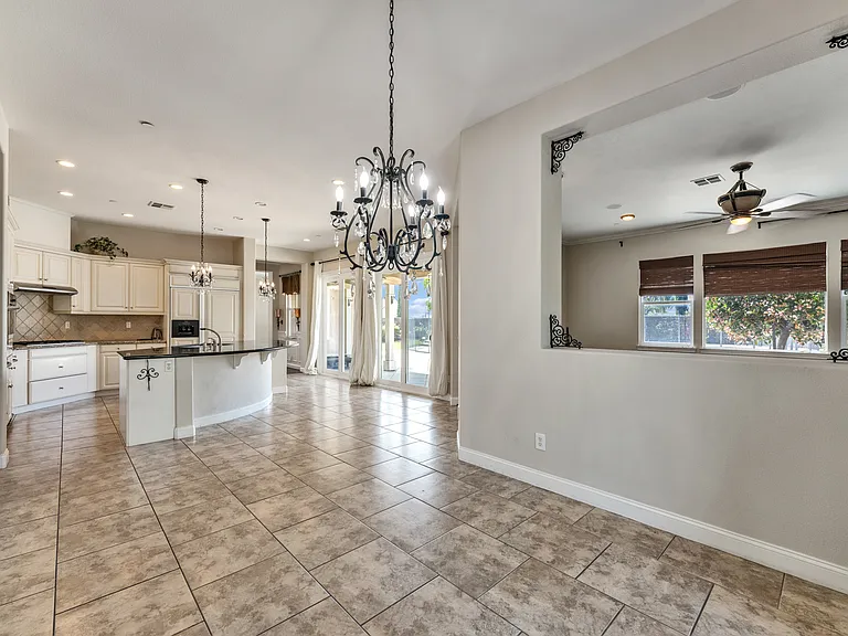 13143 Carriage Trail Ct — Photo 19
