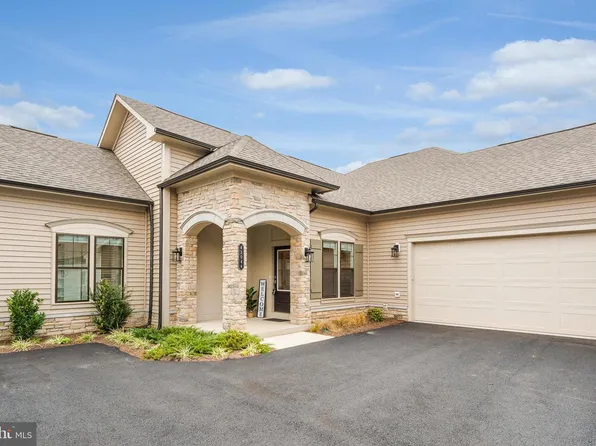 43044 Greeley Sq, Ashburn, VA 20148