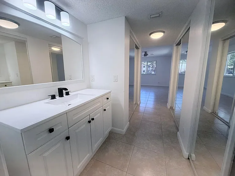 9955 Westview Dr #218 — Photo 17