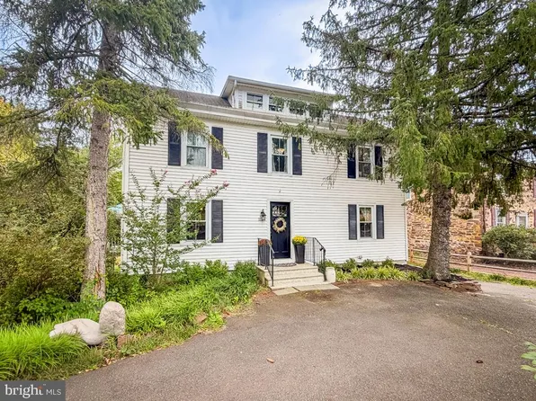1134 General Washington Mem Blvd, Washington Crossing, PA 18977