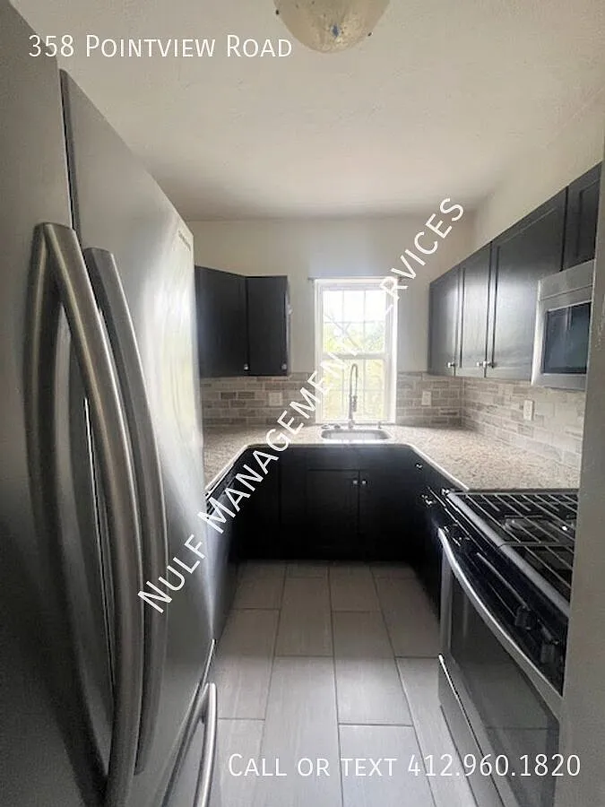 4 Bed, 2 Bath House in Brentwood — Photo 2