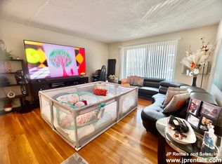 79 Poplar St APT 7, Roslindale, MA 02131