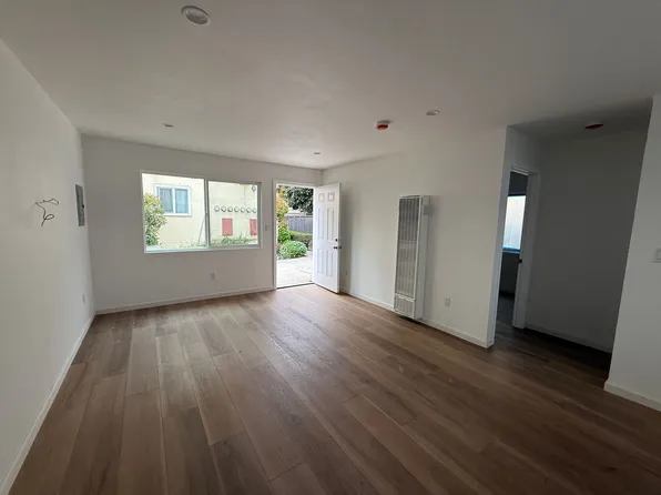 102, 6215 Templeton St #I, Huntington Park, CA 90255