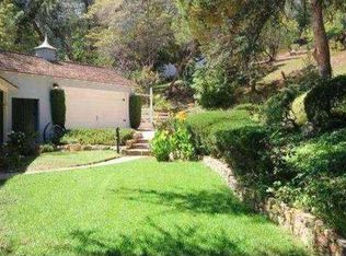 1744 Correa Way, Los Angeles, CA 90049