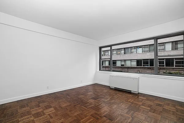 Rented by MNS | media 17