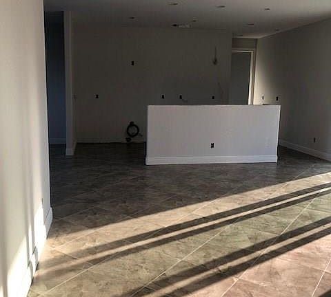 2nd image of 1410 McKinley Ave