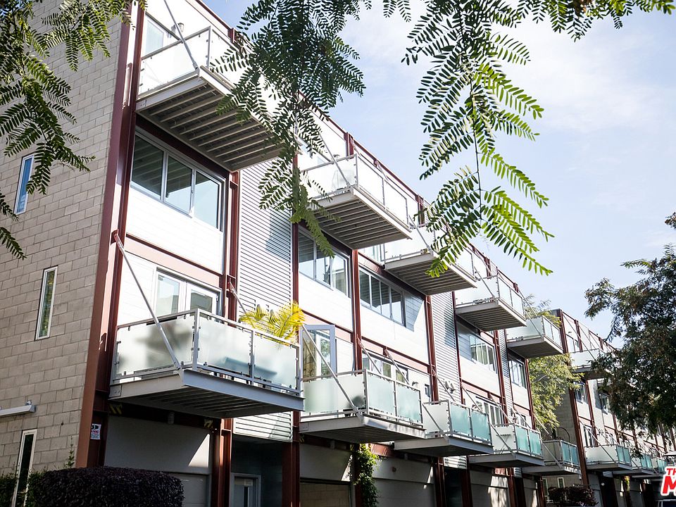 1st image of 3450 Cahuenga Blvd W APT 608