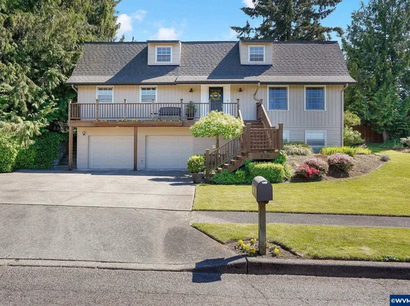 878 E Kathy St, Stayton, OR 97383