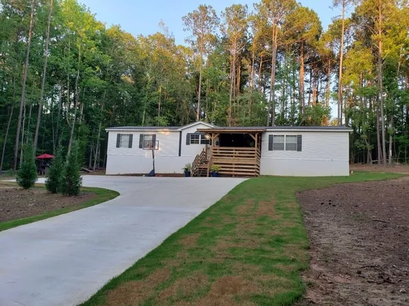124 W Bearcreek Rd, Eatonton, GA 31024