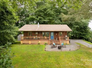 59 Longridge Ln, Waynesville, NC 28785