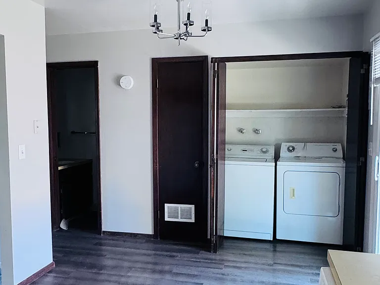 2720 Leisure Dr #4 — Photo 4