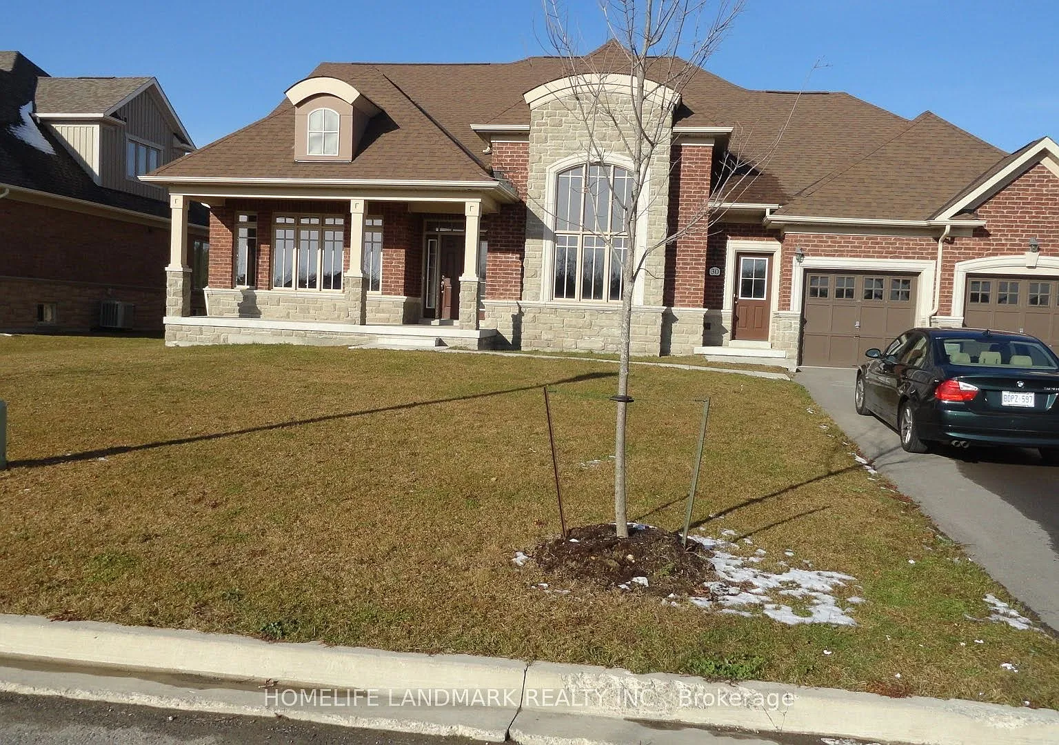 4 bed, $4,800 — Photo 1