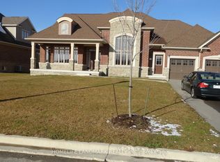 30 Wyndance Way #112, Uxbridge, ON L9P 0B8