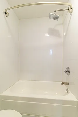 Rented by Bold New York | media 7