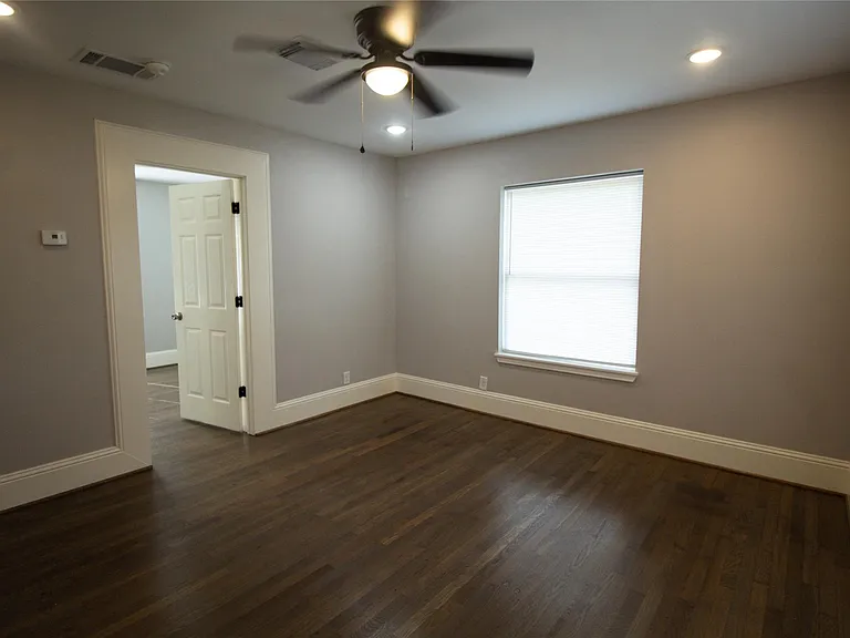 231 Betral St #B — Photo 11