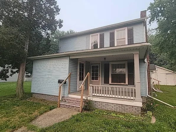 678 Ohio Ave, Salem, OH 44460