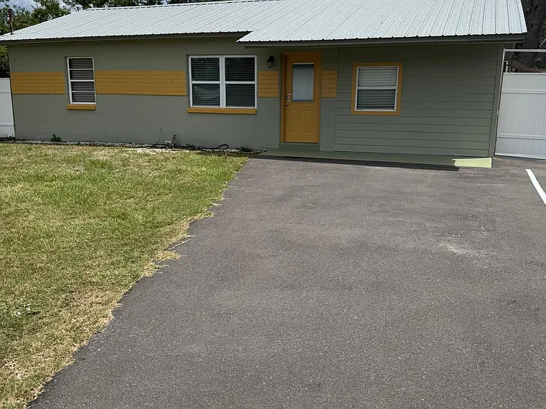11115 Hannaway Dr — Photo 6