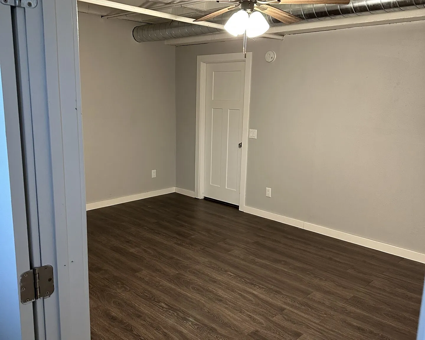 225 North Pioneer Avenue (C&P) — Photo 2