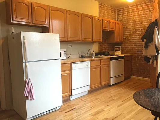 Rented by Triplemint | media 10