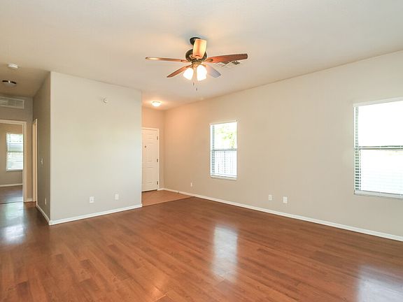 4th image of 11517 E Florian Ave