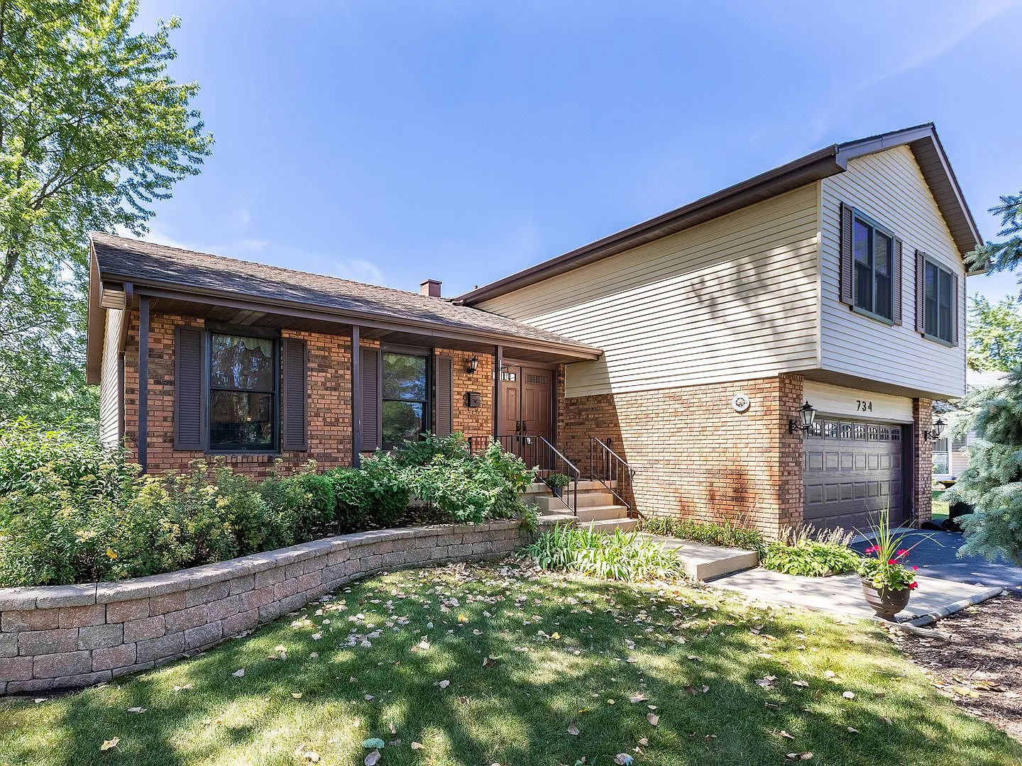 734 Tama Ct photo 1