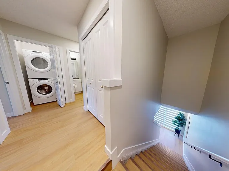 2035 Chalmers Way SW — Photo 11