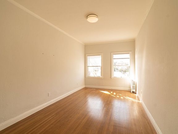 2nd image of 743 Warfield Ave #4