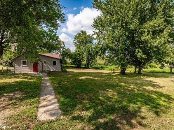 1280 Hopkins Ave, Union, IA 50258