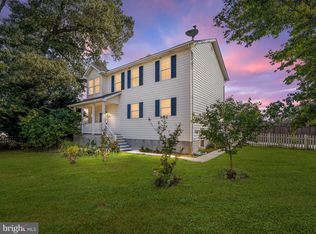 7827 Catherine Ave, Pasadena, MD