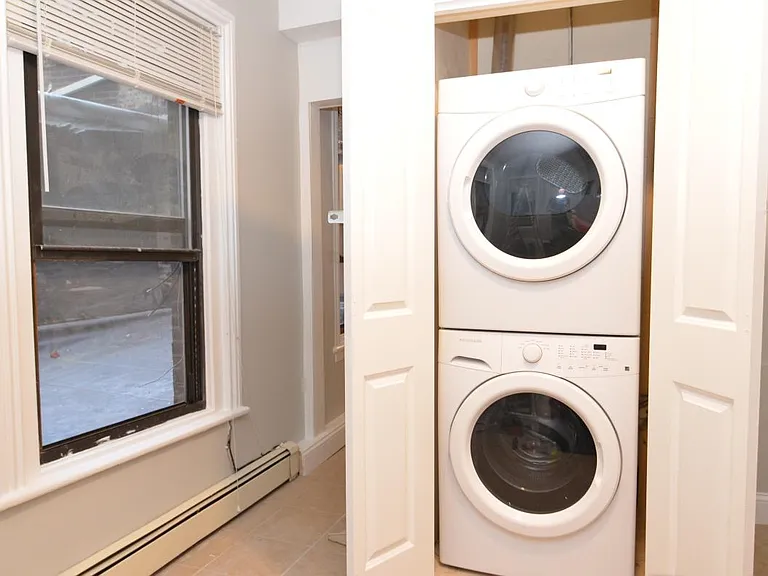 In-unit Washer/Dryer