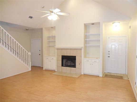 3rd image of 4109 1 Place Ln