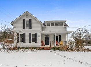 2986 Worrell Rd, Willoughby Hills, OH 44094