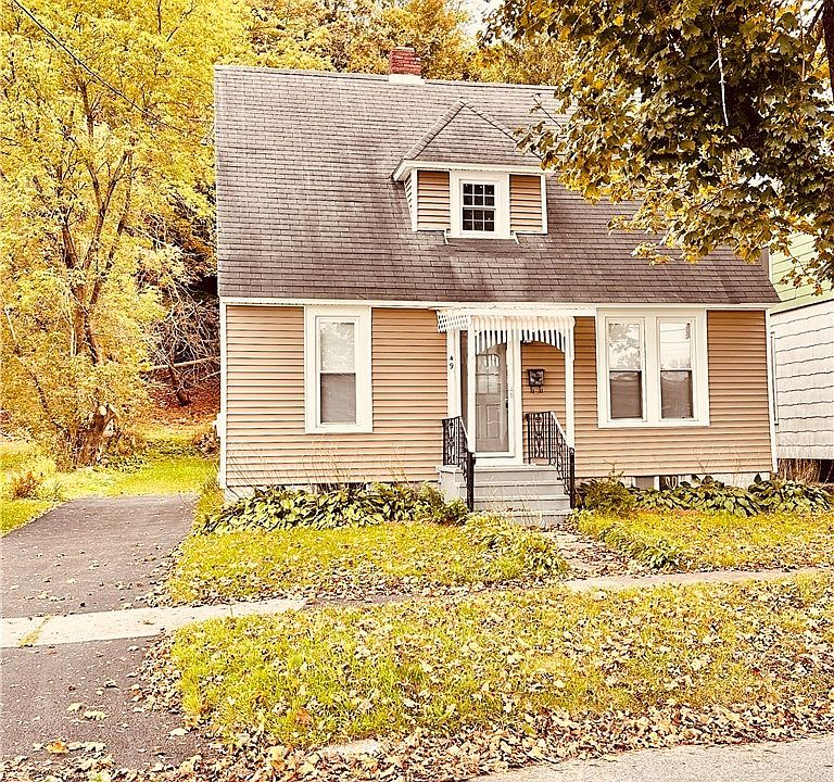 1st image of 49 Foster St