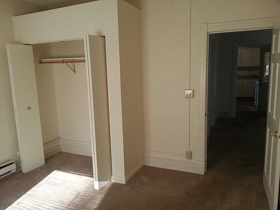 3rd image of 124 5th Ave N #2