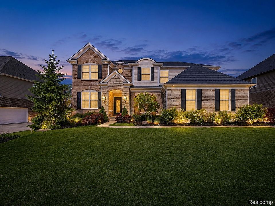 1st image of 24503 Scenic Dr