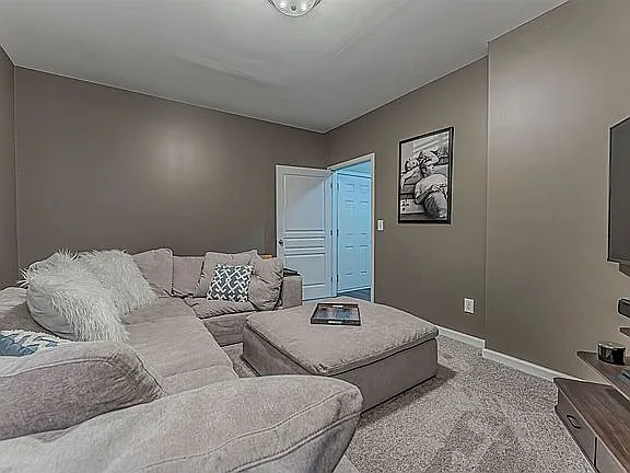5903 Hourglass Ct — Photo 21