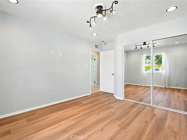 16514 Index St — Photo 16