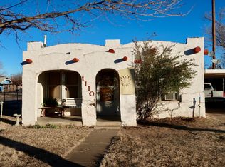 1110 W 8th St, Plainview, TX 79072