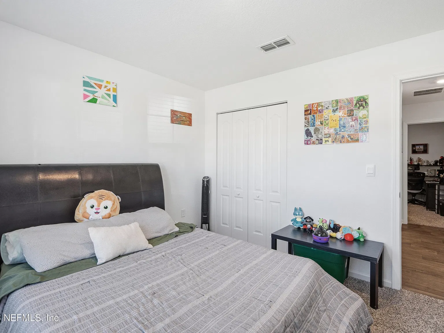3 bed, 2.0 bath, 1711 sqft, $2,100 — Photo 4